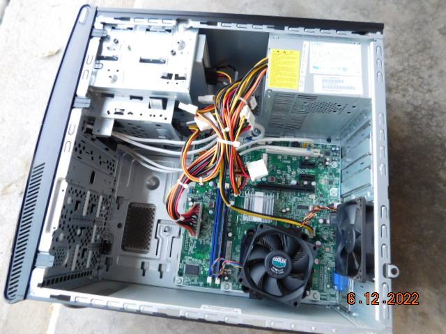 The internals of the 500B.