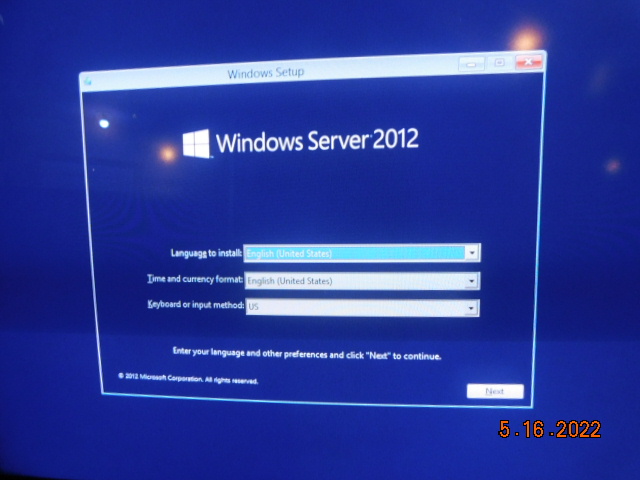 The MultiPoint Server 2012 installation menu.